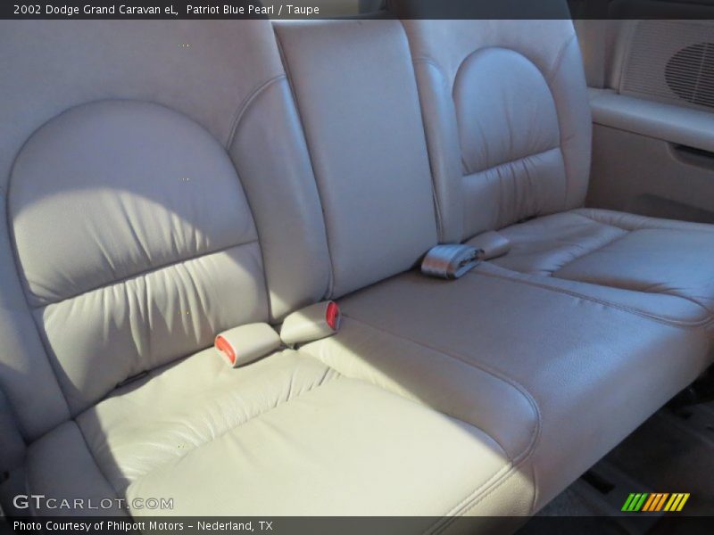 Patriot Blue Pearl / Taupe 2002 Dodge Grand Caravan eL