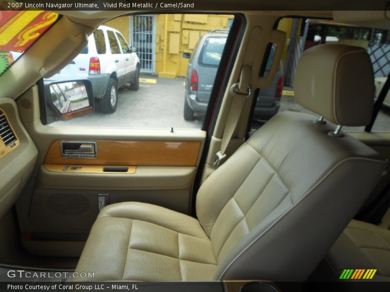 Vivid Red Metallic / Camel/Sand 2007 Lincoln Navigator Ultimate