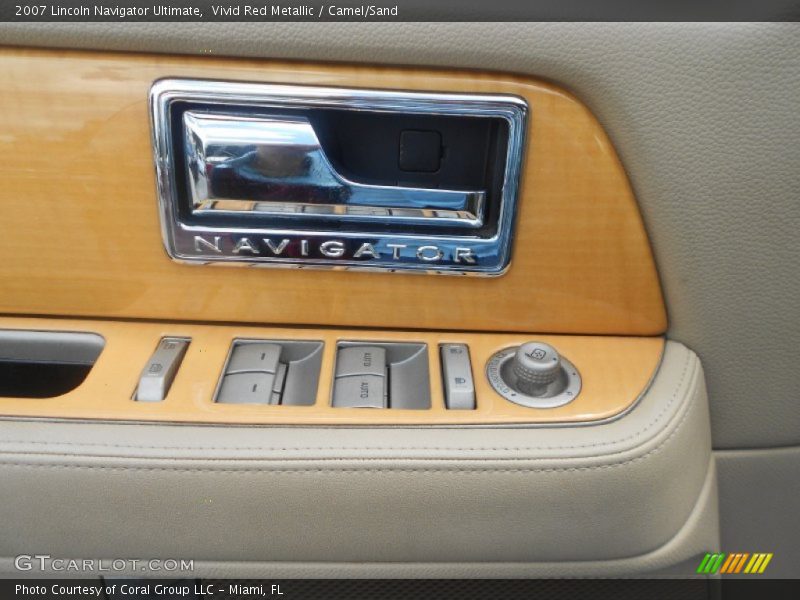 Vivid Red Metallic / Camel/Sand 2007 Lincoln Navigator Ultimate