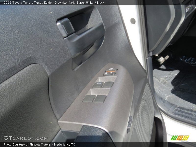 Super White / Black 2012 Toyota Tundra Texas Edition CrewMax 4x4