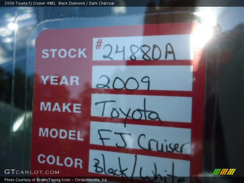 Black Diamond / Dark Charcoal 2009 Toyota FJ Cruiser 4WD