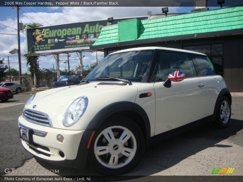 Pepper White / Black/Panther Black 2006 Mini Cooper Hardtop