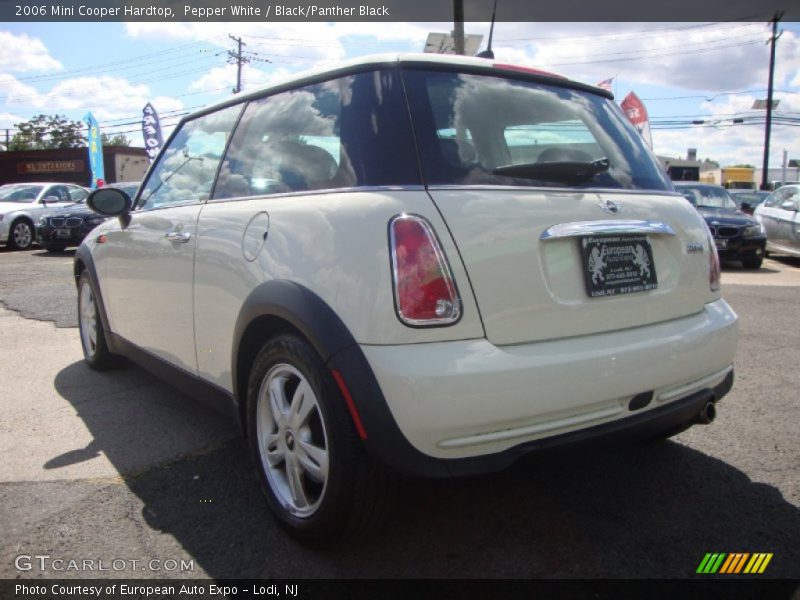 Pepper White / Black/Panther Black 2006 Mini Cooper Hardtop