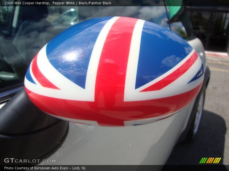 Pepper White / Black/Panther Black 2006 Mini Cooper Hardtop