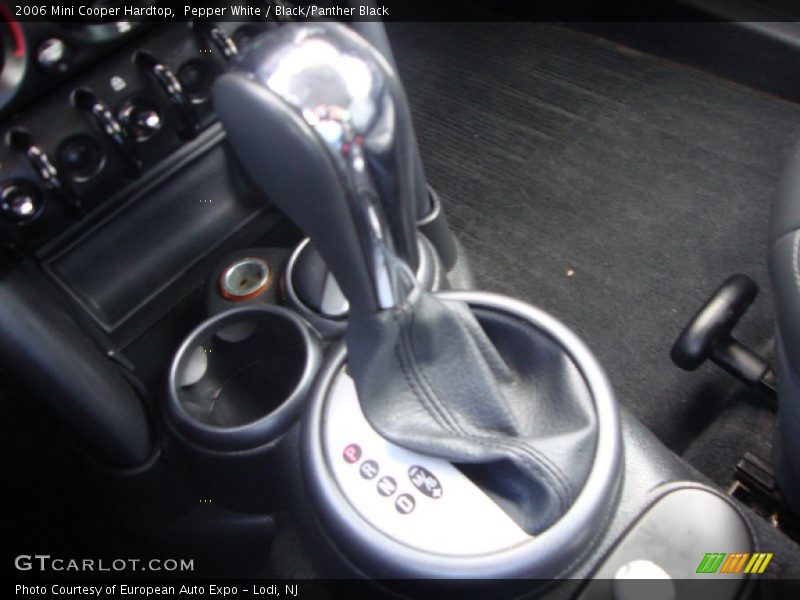 Pepper White / Black/Panther Black 2006 Mini Cooper Hardtop