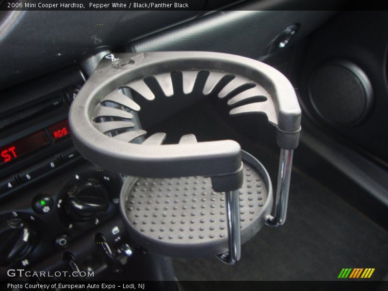 Pepper White / Black/Panther Black 2006 Mini Cooper Hardtop