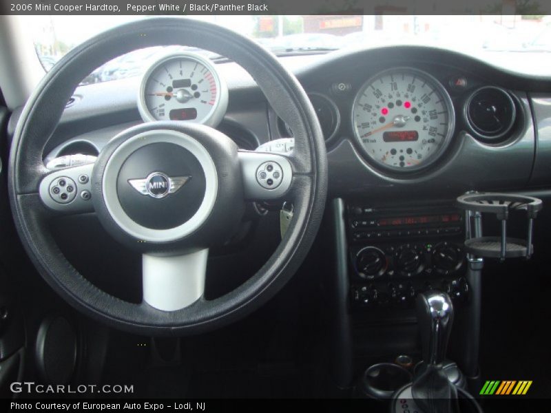 Pepper White / Black/Panther Black 2006 Mini Cooper Hardtop
