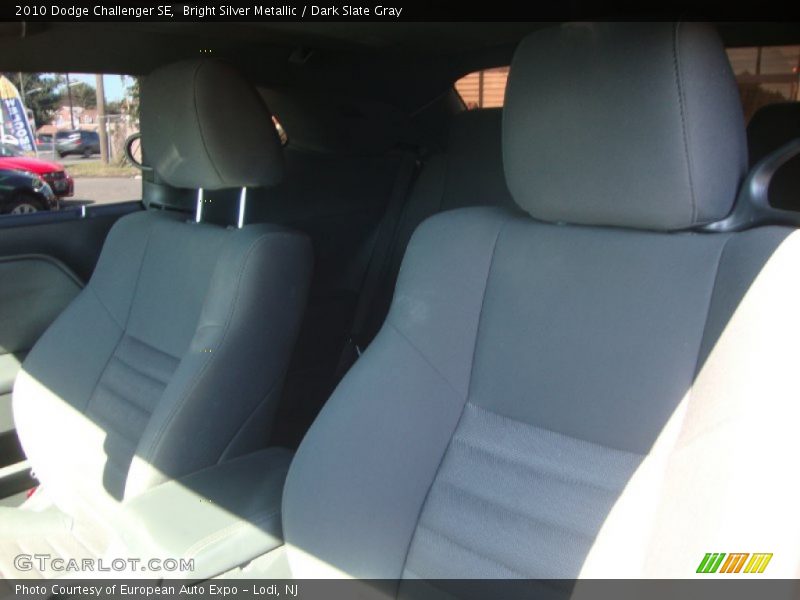 Bright Silver Metallic / Dark Slate Gray 2010 Dodge Challenger SE
