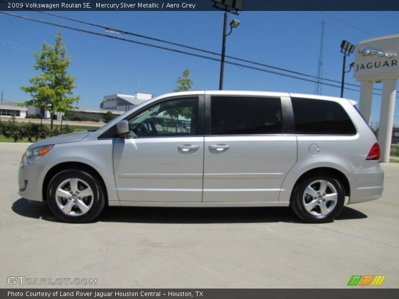 Mercury Sliver Metallic / Aero Grey 2009 Volkswagen Routan SE