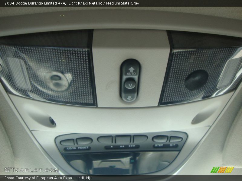 Light Khaki Metallic / Medium Slate Gray 2004 Dodge Durango Limited 4x4
