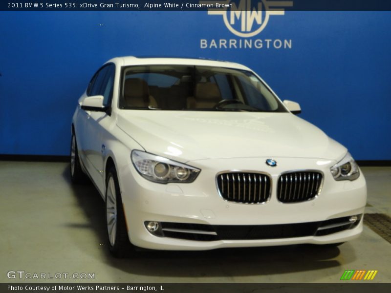 Alpine White / Cinnamon Brown 2011 BMW 5 Series 535i xDrive Gran Turismo