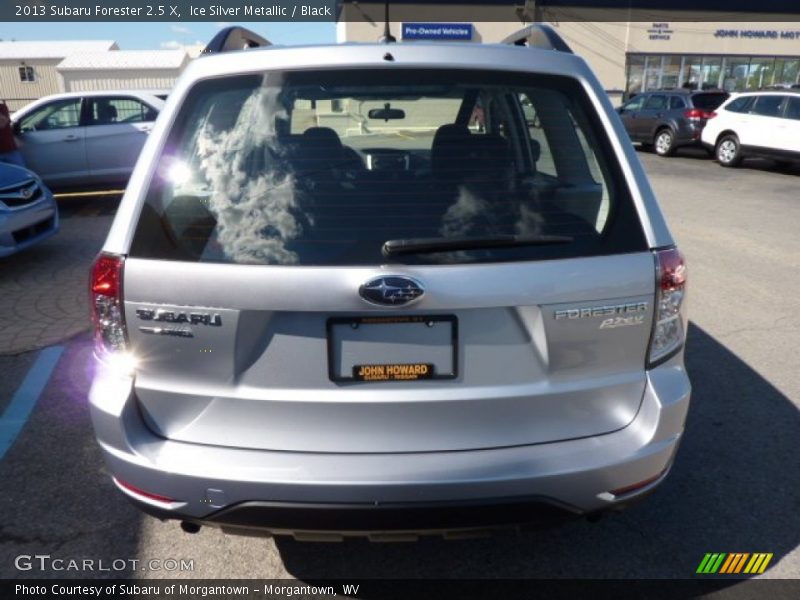 Ice Silver Metallic / Black 2013 Subaru Forester 2.5 X