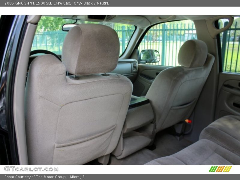 Onyx Black / Neutral 2005 GMC Sierra 1500 SLE Crew Cab