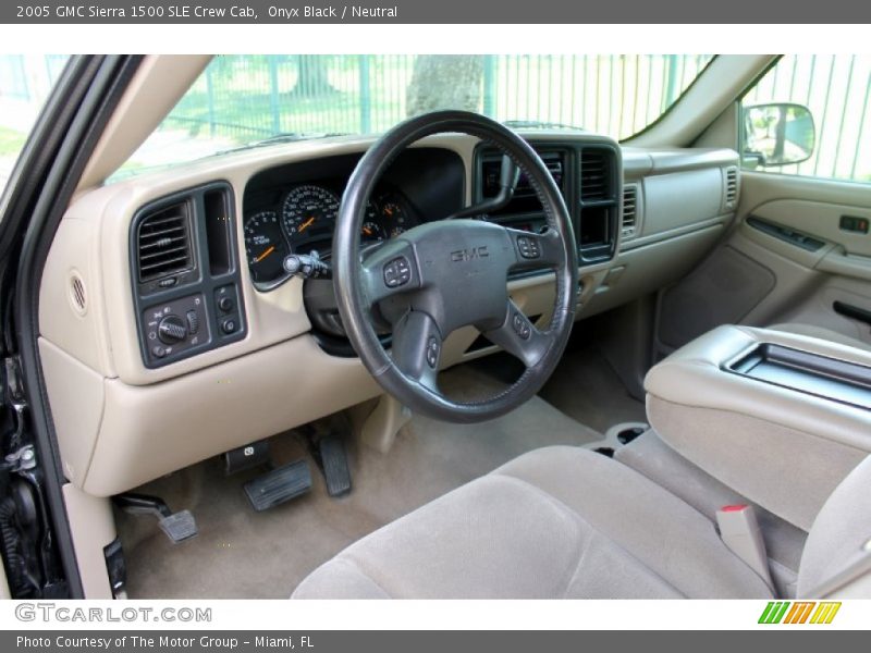  2005 Sierra 1500 SLE Crew Cab Neutral Interior