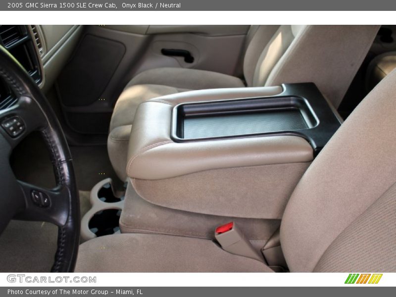 Onyx Black / Neutral 2005 GMC Sierra 1500 SLE Crew Cab