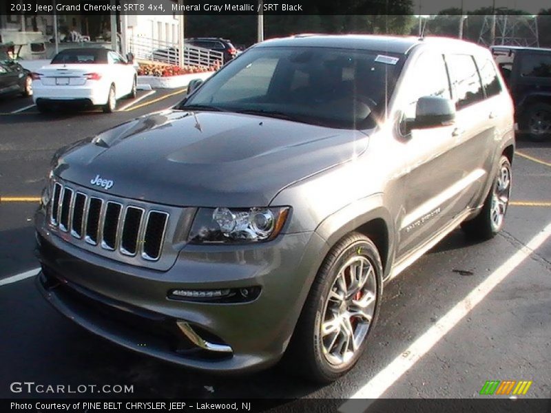 Front 3/4 View of 2013 Grand Cherokee SRT8 4x4