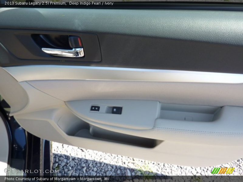 Deep Indigo Pearl / Ivory 2013 Subaru Legacy 2.5i Premium
