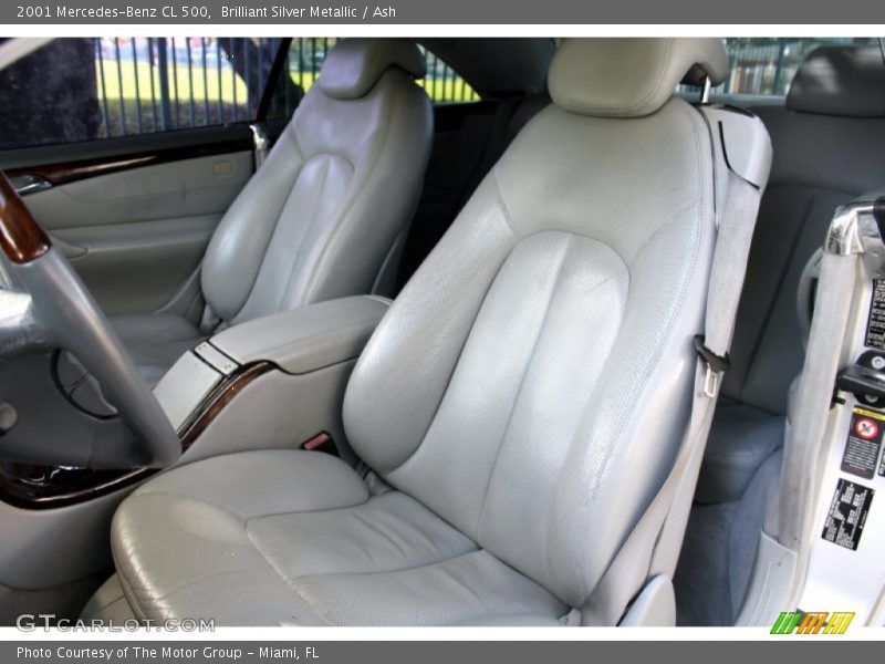 Front Seat of 2001 CL 500