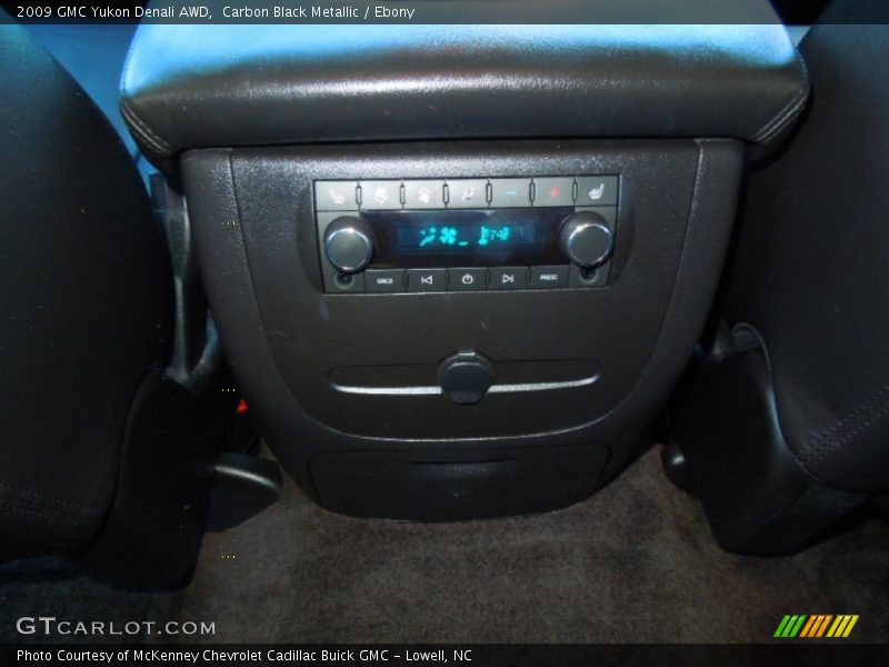Carbon Black Metallic / Ebony 2009 GMC Yukon Denali AWD