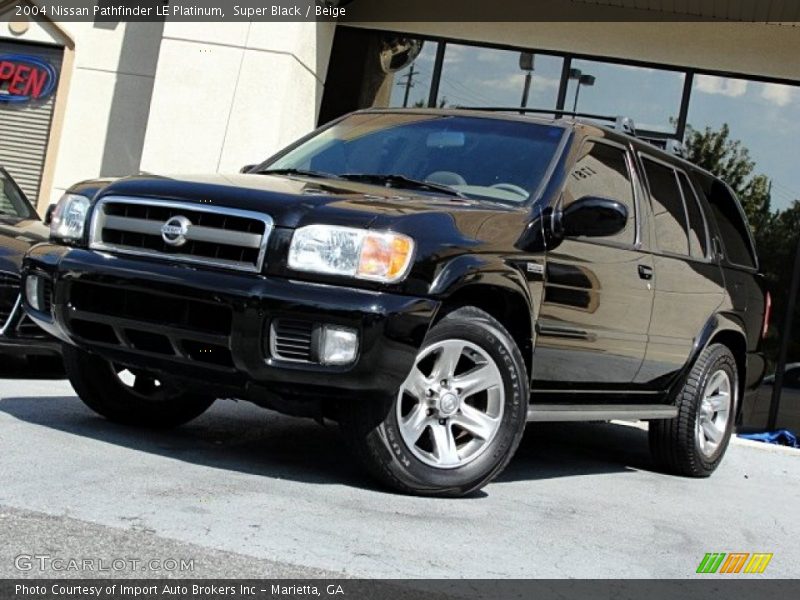 Super Black / Beige 2004 Nissan Pathfinder LE Platinum