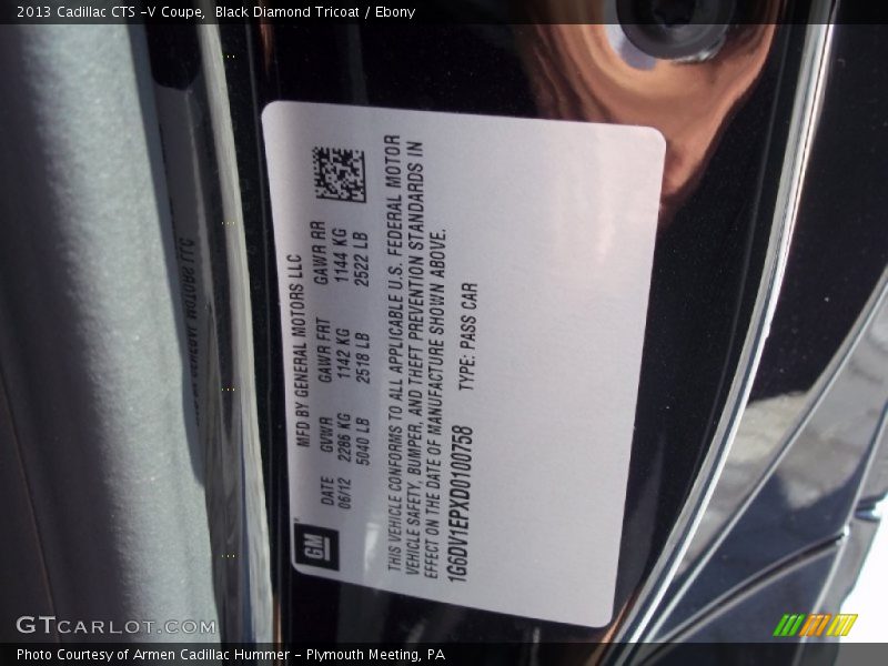 Black Diamond Tricoat / Ebony 2013 Cadillac CTS -V Coupe