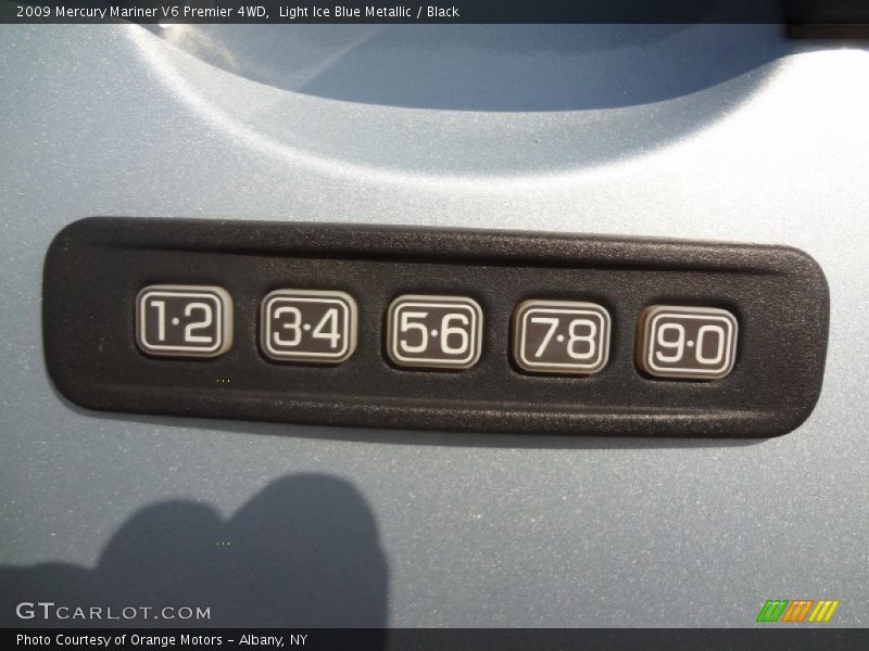 Light Ice Blue Metallic / Black 2009 Mercury Mariner V6 Premier 4WD