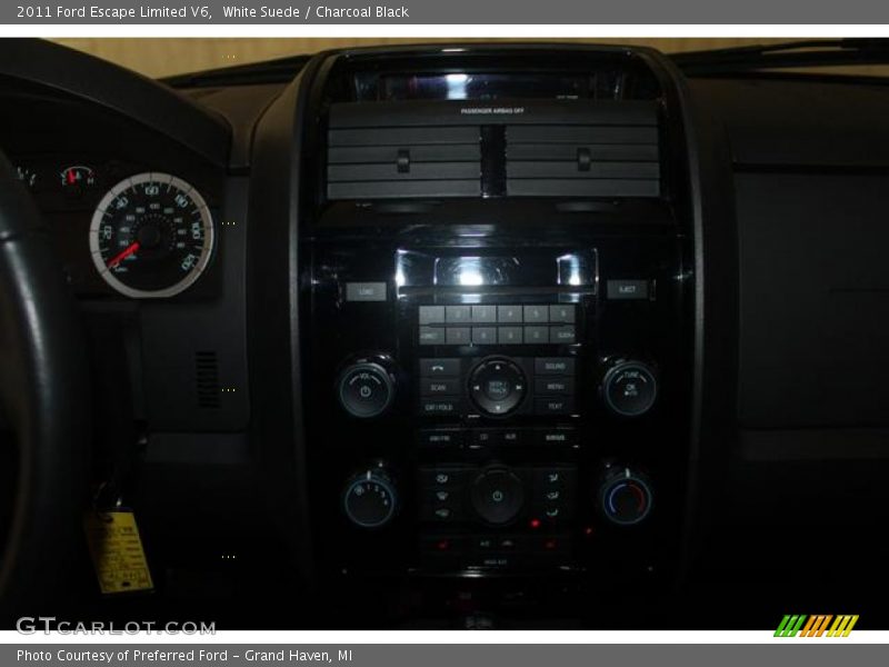 White Suede / Charcoal Black 2011 Ford Escape Limited V6