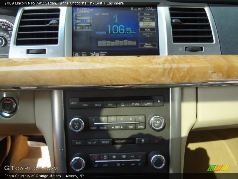 White Chocolate Tri-Coat / Cashmere 2009 Lincoln MKS AWD Sedan