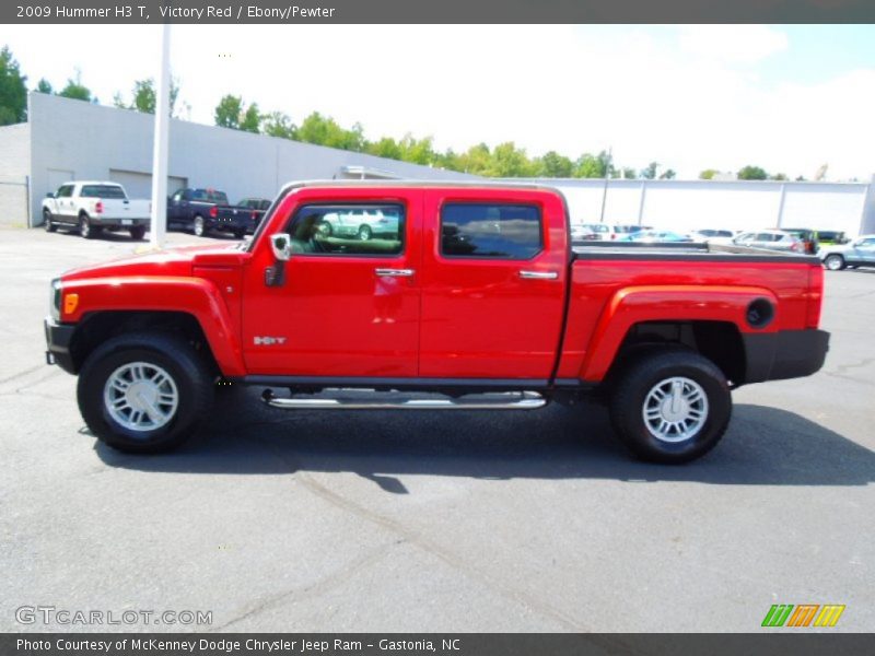 Victory Red / Ebony/Pewter 2009 Hummer H3 T