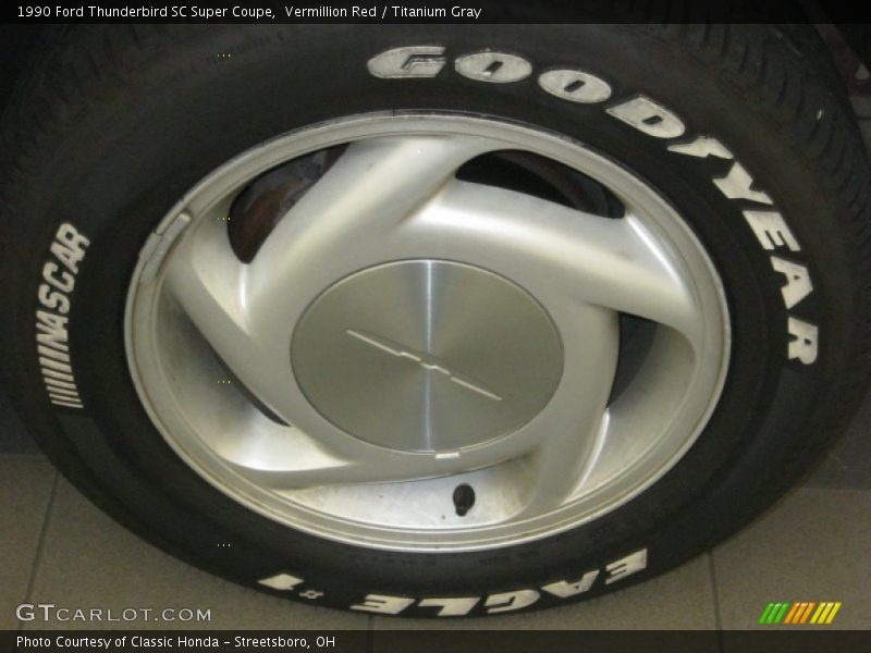  1990 Thunderbird SC Super Coupe Wheel