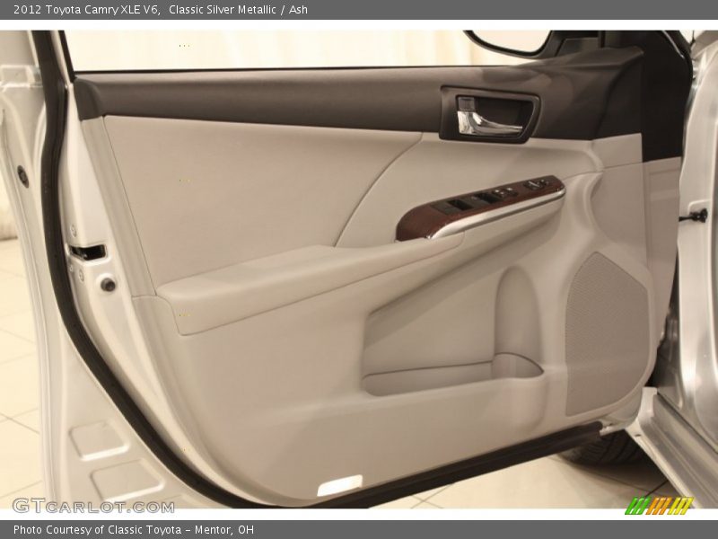 Classic Silver Metallic / Ash 2012 Toyota Camry XLE V6