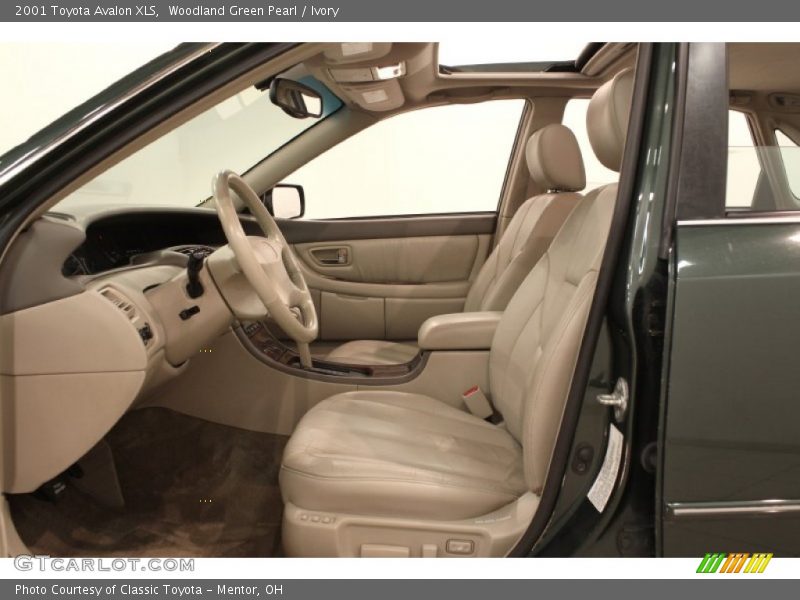 Woodland Green Pearl / Ivory 2001 Toyota Avalon XLS