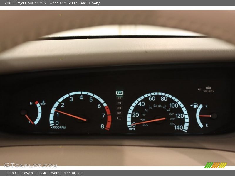 Woodland Green Pearl / Ivory 2001 Toyota Avalon XLS