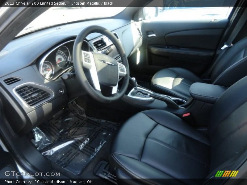 Tungsten Metallic / Black 2013 Chrysler 200 Limited Sedan