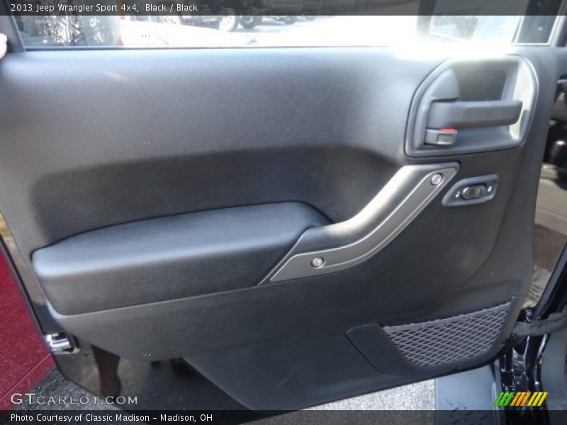 Black / Black 2013 Jeep Wrangler Sport 4x4