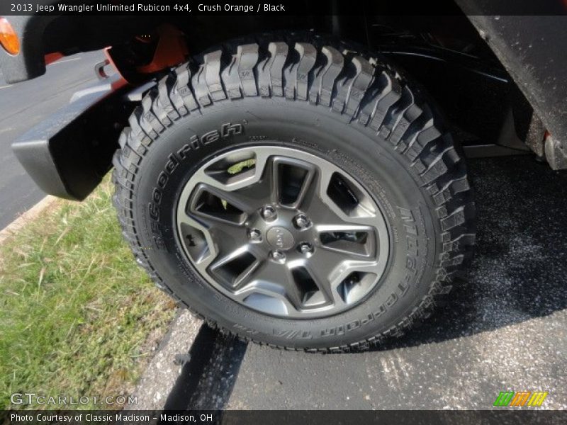 Crush Orange / Black 2013 Jeep Wrangler Unlimited Rubicon 4x4