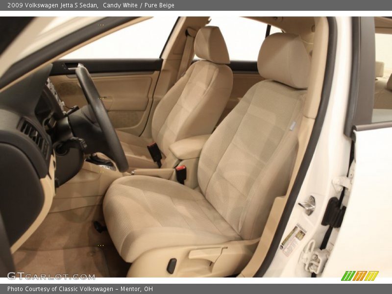 Candy White / Pure Beige 2009 Volkswagen Jetta S Sedan