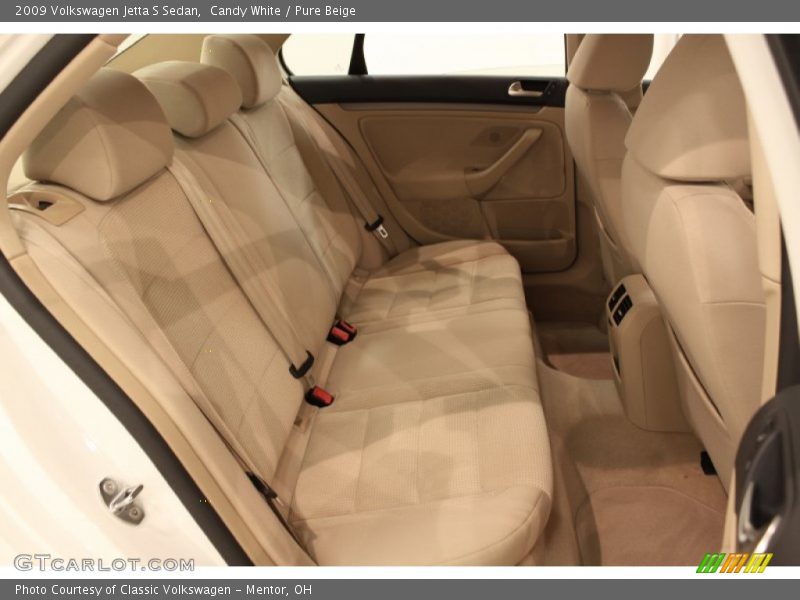 Candy White / Pure Beige 2009 Volkswagen Jetta S Sedan
