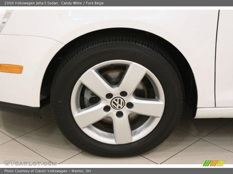Candy White / Pure Beige 2009 Volkswagen Jetta S Sedan