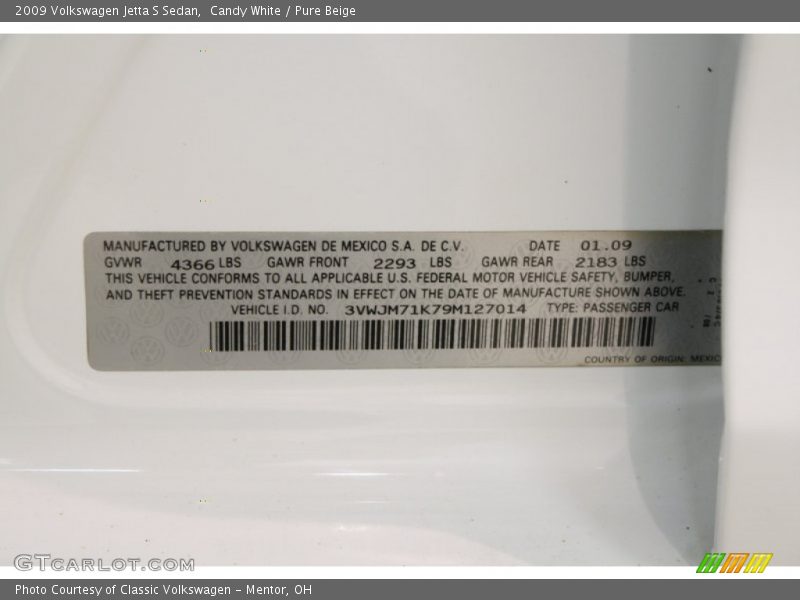 Candy White / Pure Beige 2009 Volkswagen Jetta S Sedan