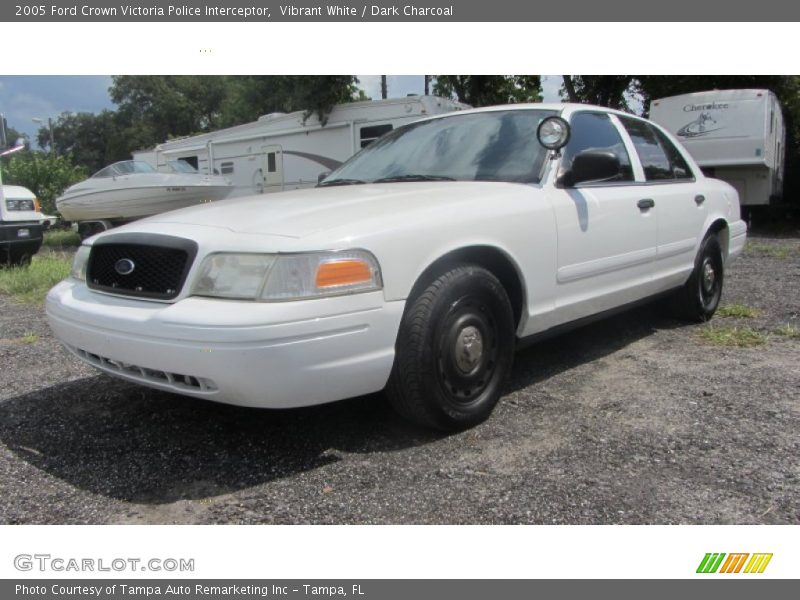 Front 3/4 View of 2005 Crown Victoria Police Interceptor