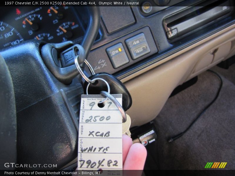 Olympic White / Neutral 1997 Chevrolet C/K 2500 K2500 Extended Cab 4x4