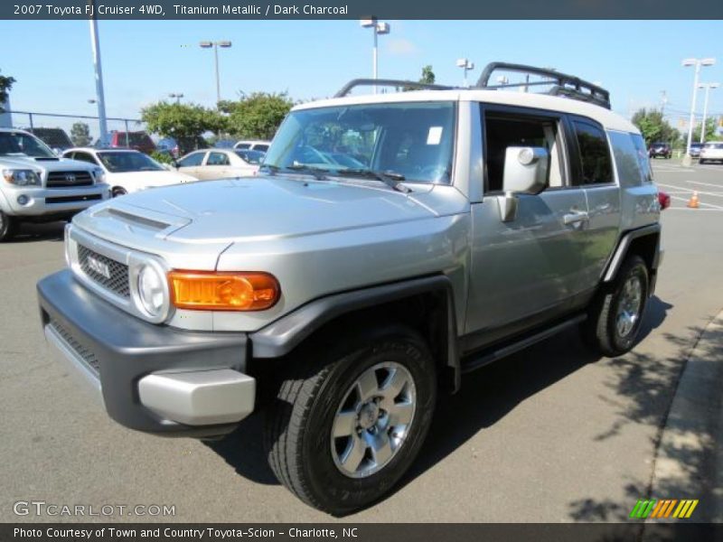 Titanium Metallic / Dark Charcoal 2007 Toyota FJ Cruiser 4WD