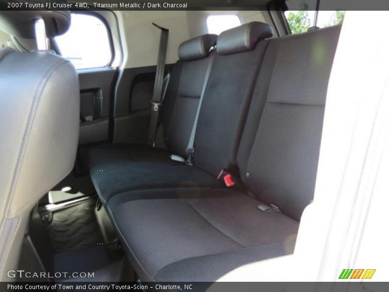 Titanium Metallic / Dark Charcoal 2007 Toyota FJ Cruiser 4WD