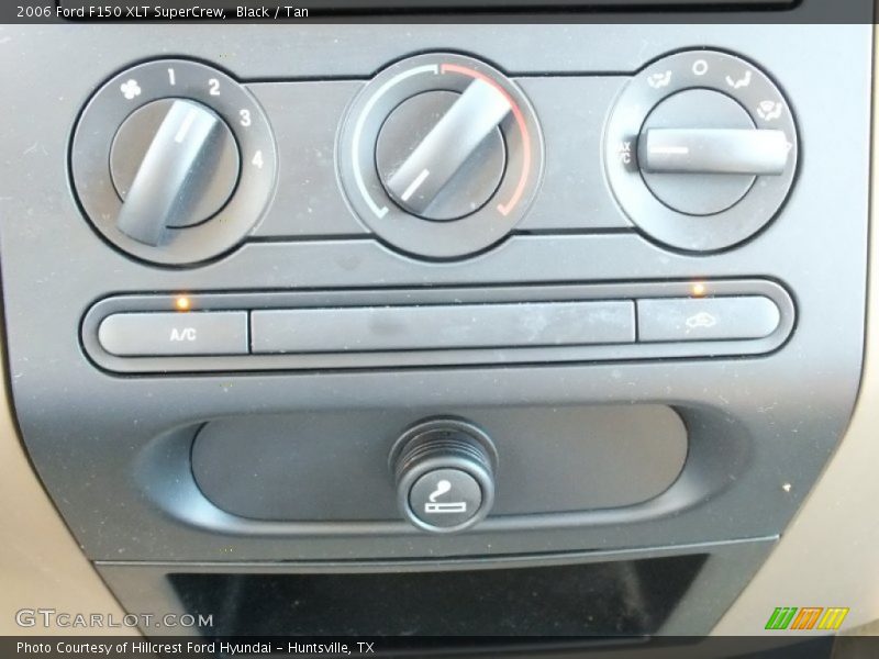 Black / Tan 2006 Ford F150 XLT SuperCrew