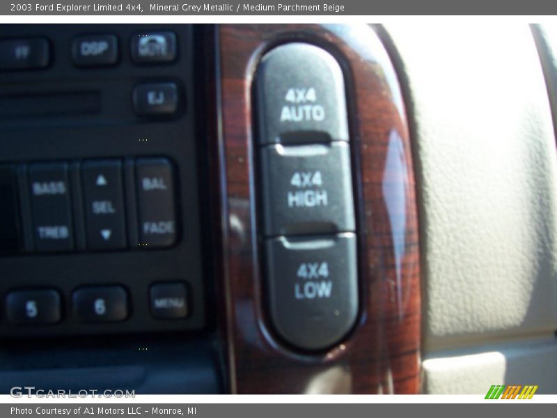 Mineral Grey Metallic / Medium Parchment Beige 2003 Ford Explorer Limited 4x4