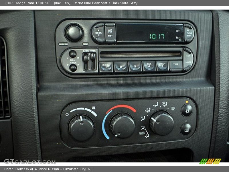 Patriot Blue Pearlcoat / Dark Slate Gray 2002 Dodge Ram 1500 SLT Quad Cab