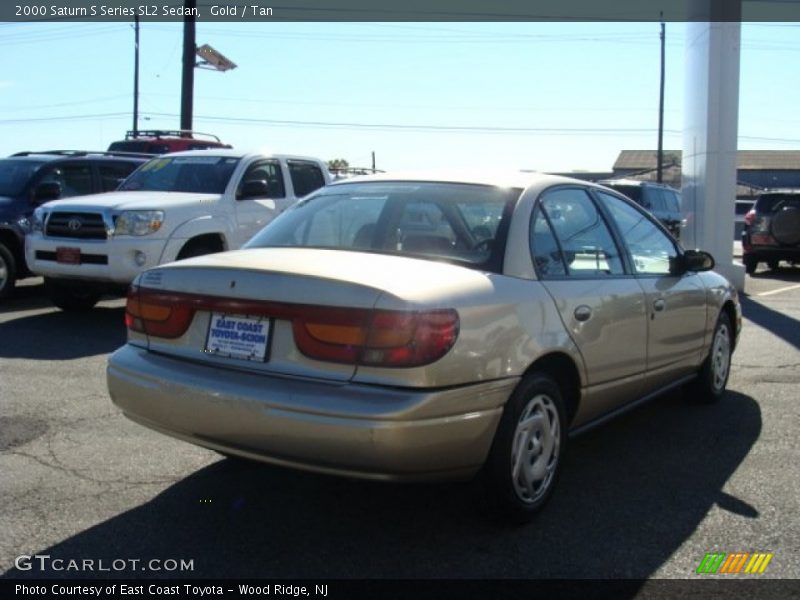 Gold / Tan 2000 Saturn S Series SL2 Sedan