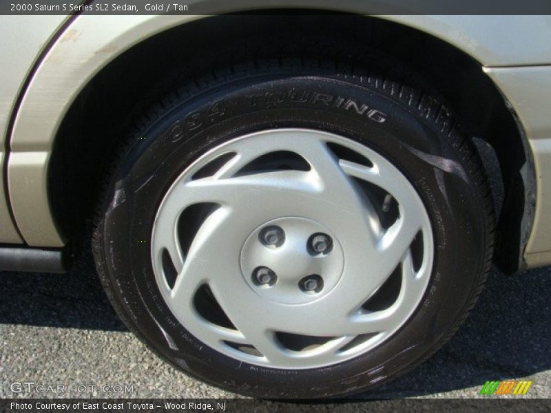 Gold / Tan 2000 Saturn S Series SL2 Sedan