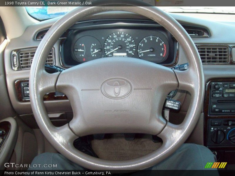 Dark Green Metallic / Oak 1998 Toyota Camry CE